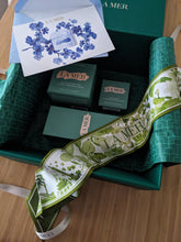 Load image into Gallery viewer, Commercial Work : GIFTING, LA MER II