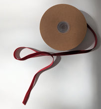 Load image into Gallery viewer, Festive Art Paper Gift Wrap Set