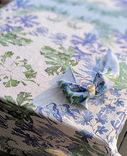 Load image into Gallery viewer, Sea Plants Pure Linen Tablecloth