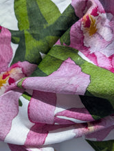 Load image into Gallery viewer, Vanda Miss Joachim Tea Towel