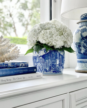 Load image into Gallery viewer, The Ginger Jar Lamp Co. (Hong Kong Homage Ginger Jar)