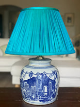 Load image into Gallery viewer, The Ginger Jar Lamp Co. (Hong Kong Homage Ginger Jar)