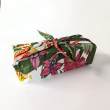 Load image into Gallery viewer, Singapore Botanic Furoshiki Cotton Wrapping Scarf
