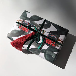 Festive Art Paper Gift Wrap Set