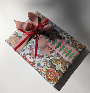 Festive Art Paper Gift Wrap Set